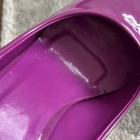 2/$15 - Purple patent heels - Picture 6 of 6